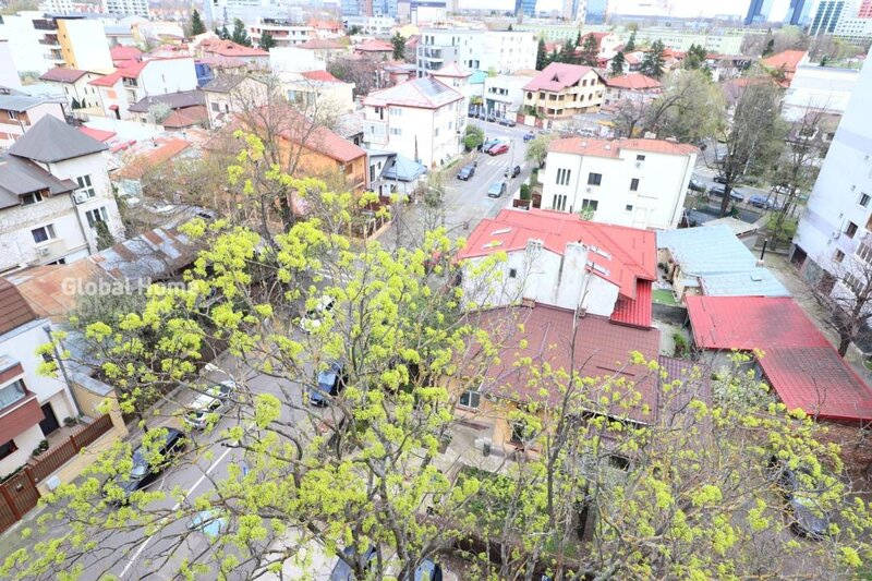 Bd. Ion Mihalache, metrou 1 Mai 2 camere, etaj 7, vedere panoramica